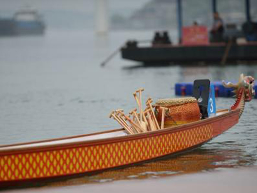 12人國際標準龍舟